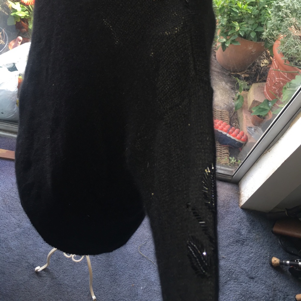 L.B diffusion sweater ✨ - Picture 5 of 8